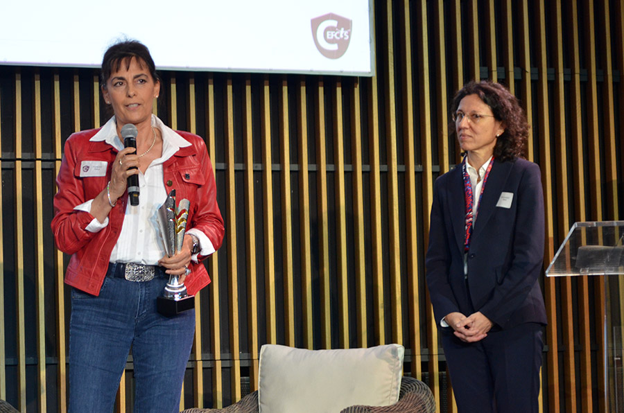 Elena POINCET : trophée de la femme cyber dirigeante et entrepreneuse - France