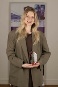 Vlada Strazdina2 Klorenta Pashaj